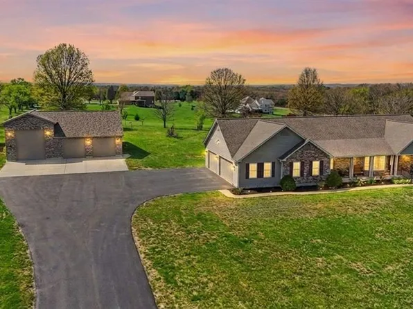 2523 Sunnyside Rd, Festus, MO 63028