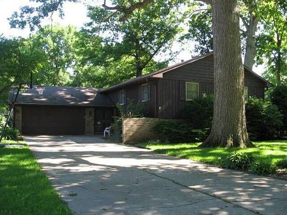 1st image of 2700 W Twickingham Dr