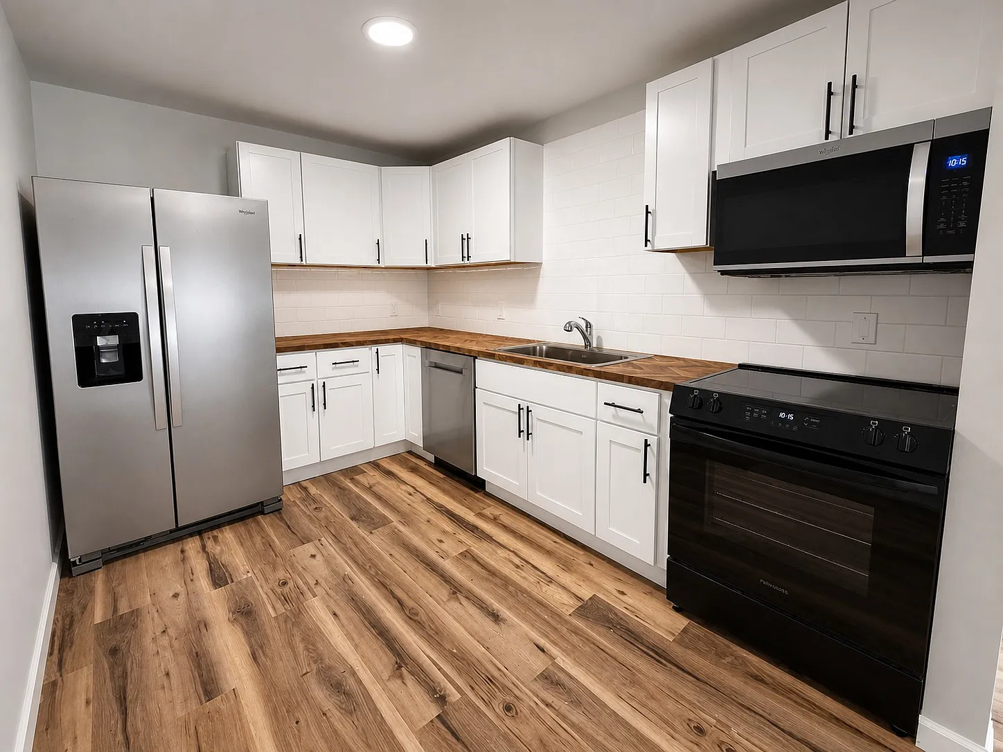 3 bed, 1150 sqft, $1,895 — Photo 3
