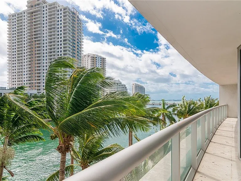 465 Brickell Ave #419 — Photo 2