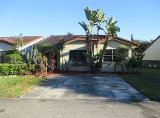 6645 NW 174th Ter, Hialeah, FL 33015