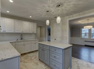 128 Cleveland Ave, Massapequa, NY 11758