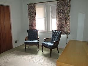 2nd image of 286 Ohio Ave
