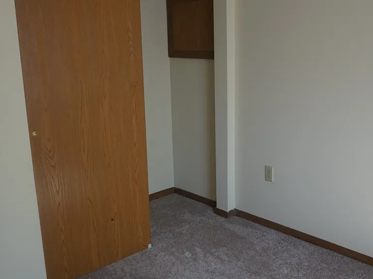 357 Cypress Way — Photo 9