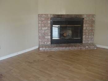 2nd image of 2625 Zuider Zee Cir