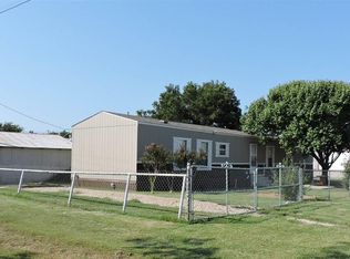 401 Main Rd, Holliday, TX 76366