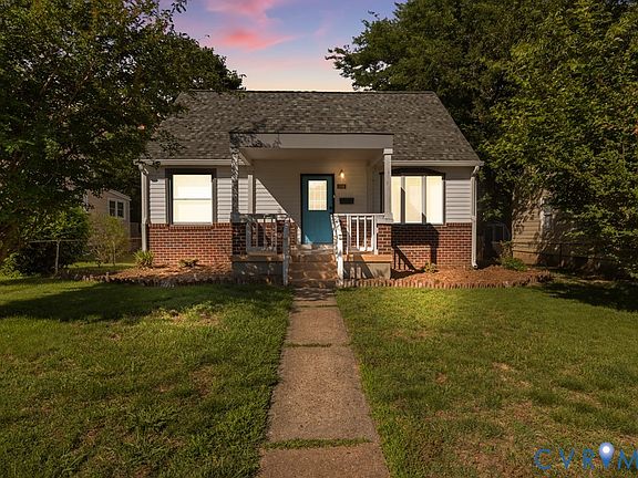 2nd image of 1116 E 16th St