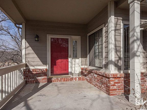 1506  Crossgate Lawrence, KS listing photo #4