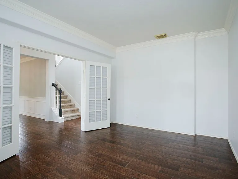 10314 Cliff Haven Ct — Photo 20