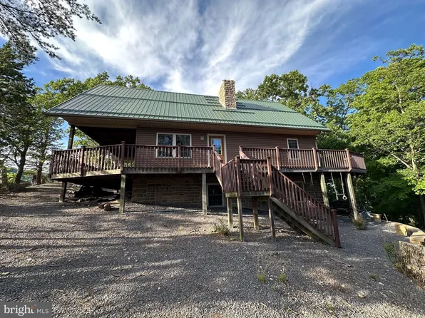 219 Eby Dr, Petersburg, WV 26847