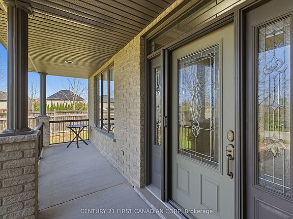 4th image of 181 Skyline Ave #9