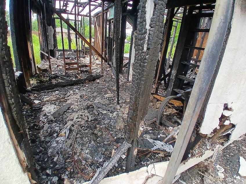 2nd image of 415 Shipp Rd