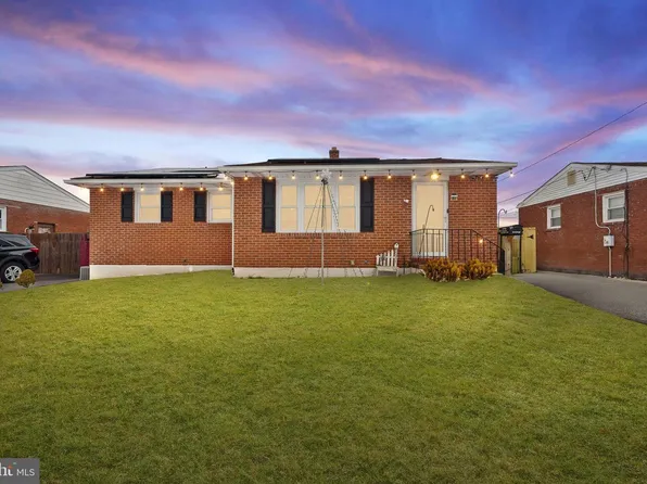 53 E Edinburgh Dr, New Castle, DE 19720