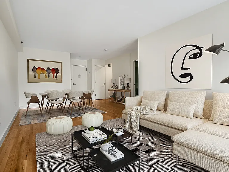 101 W 15th St #223 — Photo 2
