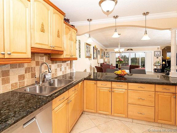 3rd image of 3300 W Palm Aire Dr #601