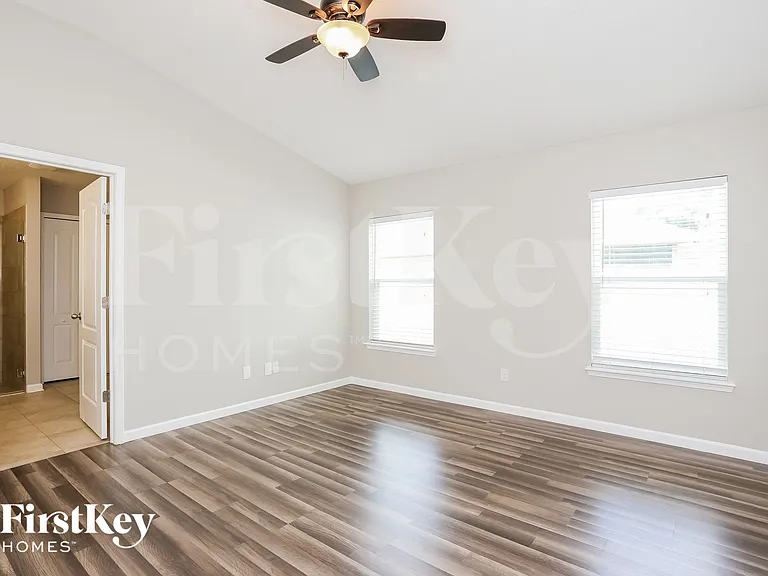 16051 Tisons Bluff Rd — Photo 8