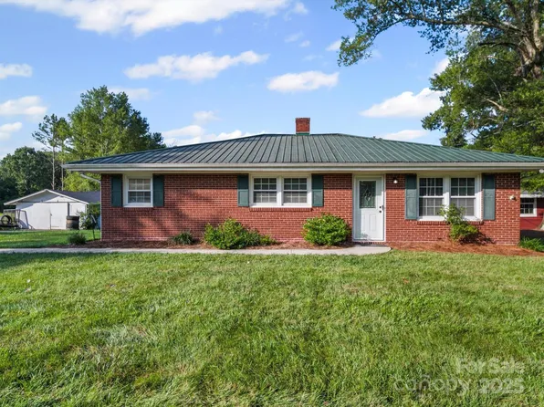 740 Mockingbird Rd, Albemarle, NC 28001