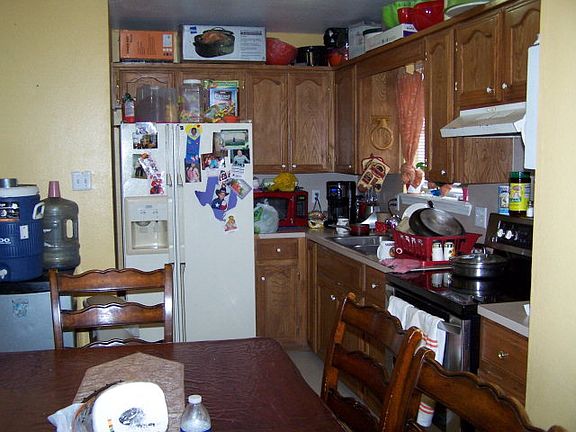 4th image of 708 Blue Jay Avenue
