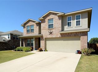 1225 Eagles Nest Trl, Krum, TX 76249