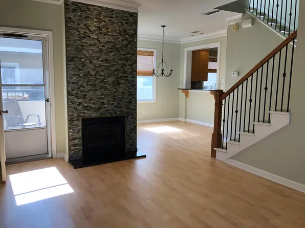 1170 N Highland Ave NE #8, Atlanta, GA 30306