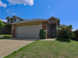 4039 Ridgetop Dr, Heartland, TX 75126