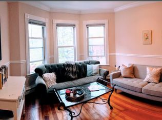 9 Washburn Ter #2, Brookline, MA 02446