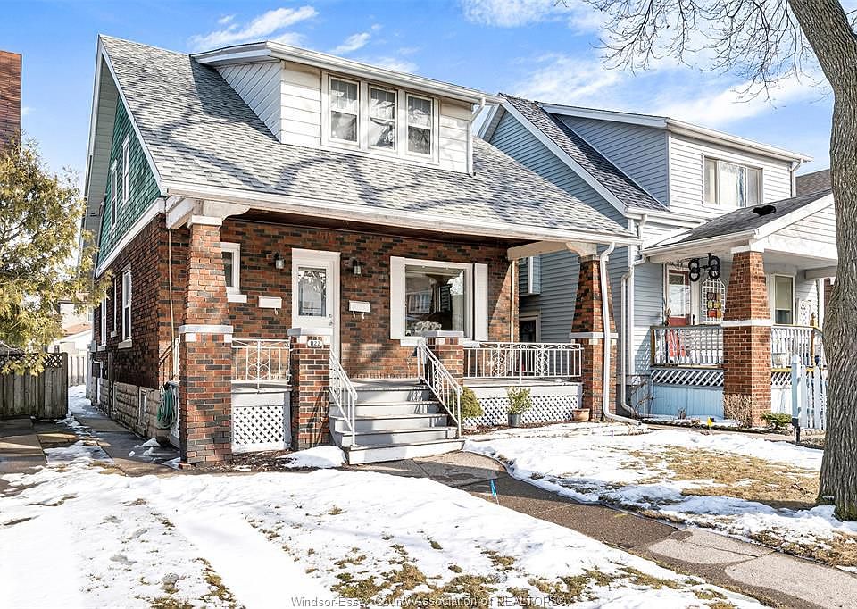 1st image of 1122 Louis Ave