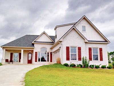 268 Weeping Willow Trl, Headland, AL, 36345