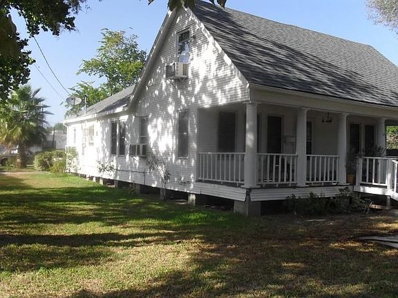 2nd image of 1201 Avenue F