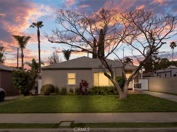 1127 W Acacia Ave, Orange, CA 92868