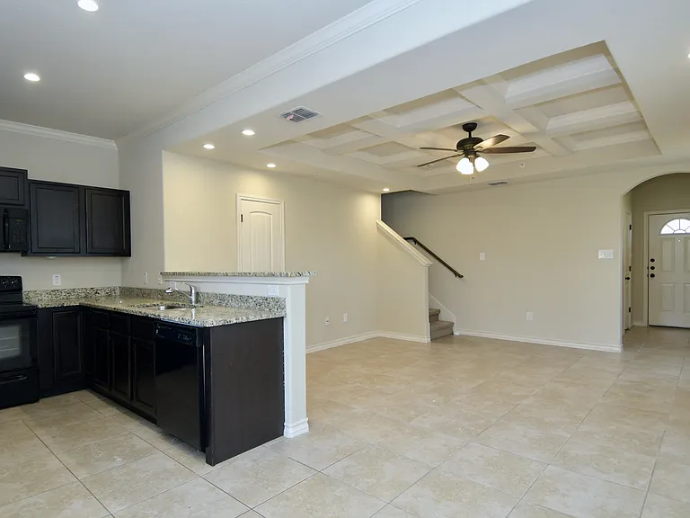 6610 Arancione Ave #103 — Photo 7