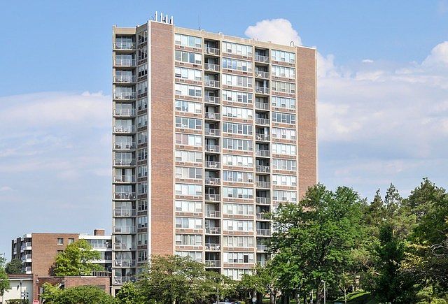 1st image of 3925 Triumvera Dr APT 5E