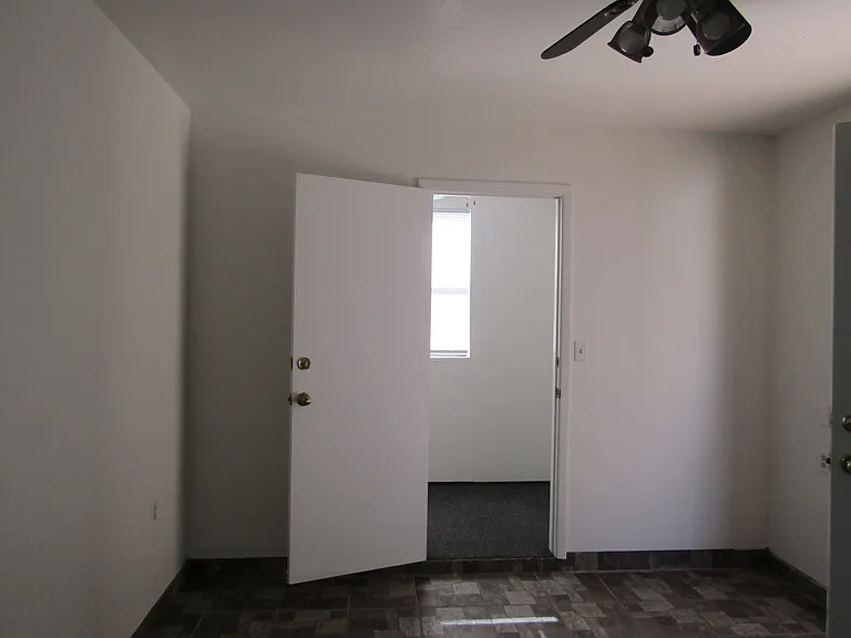6529 Justin Ln — Photo 7