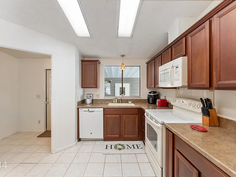 717 Tangerine Dr — Photo 14