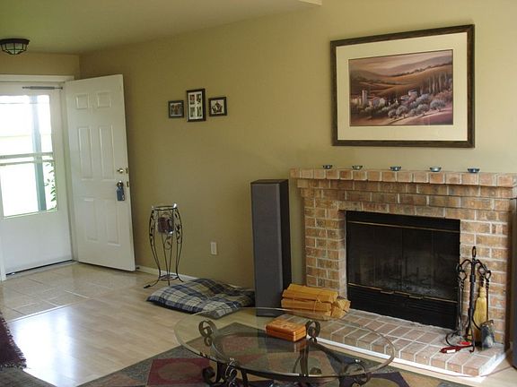 Living room facing entry