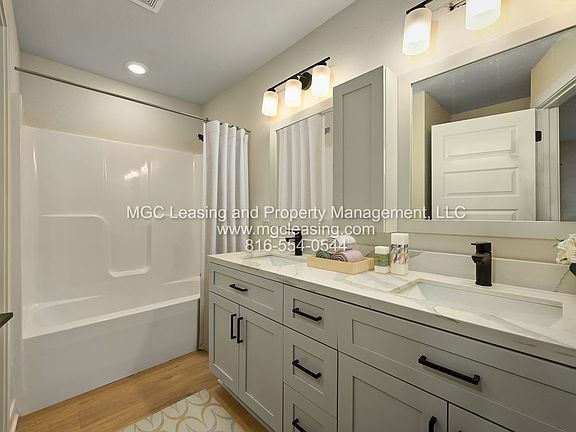 4th image of 239 Pawpaw Rd