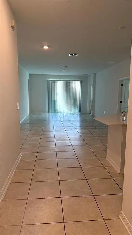 4 bed, 3.0 bath, 2659 sqft, $2,750 — Photo 3