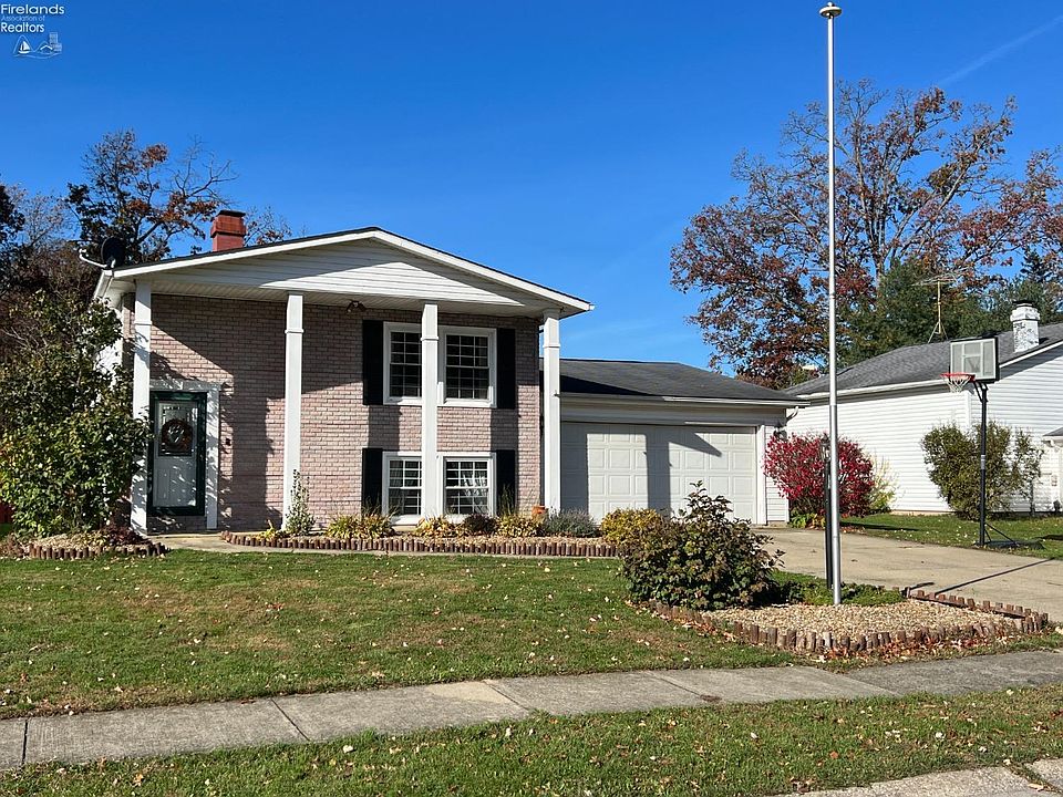 1st image of 752 Regina Dr