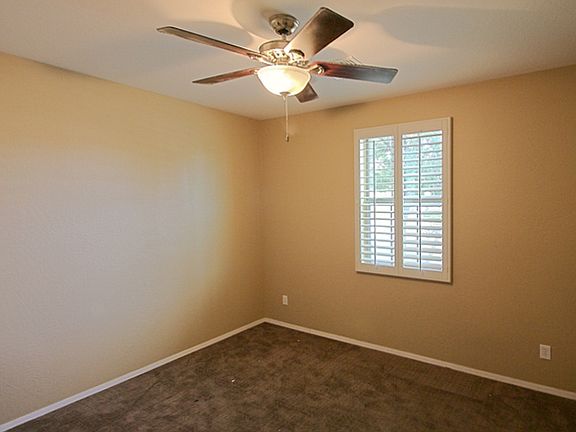 3rd image of 1691 W Flamingo Dr