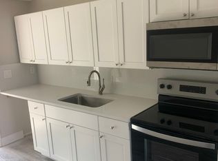 403 Cleveland St #B, Auburndale, FL 33823