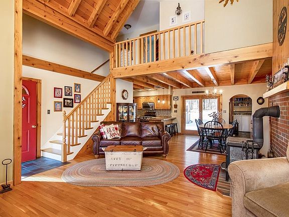 5th image of 131 Birch Way