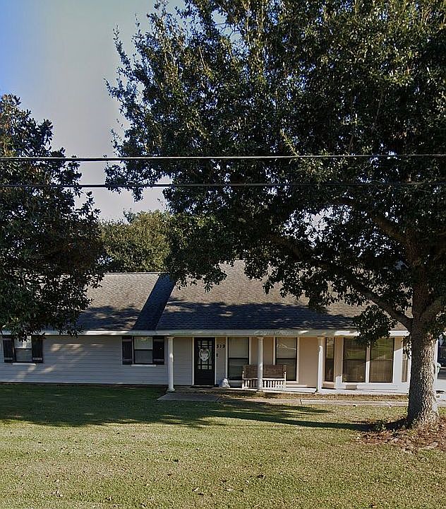 1st image of 519 Parkside Dr
