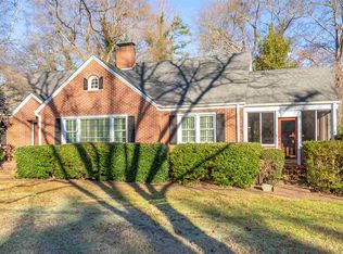 1047 Woodburn Rd, Spartanburg, SC 29302