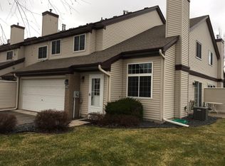 4027 Crystal Cir #108, Shoreview, MN 55126