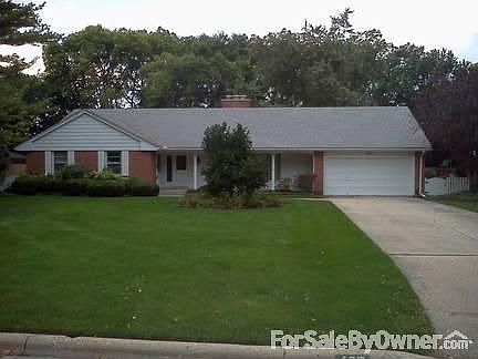 2nd image of 435 N Kingsway Dr