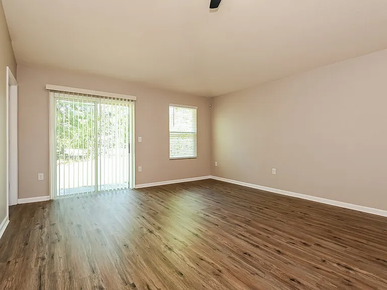 2555 Bear Creek Way — Photo 5