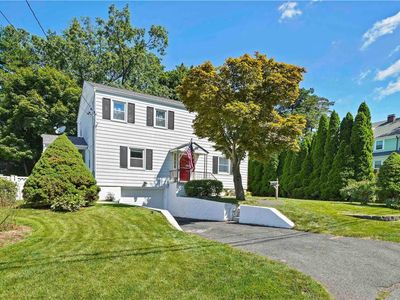34 Doyer Avenue, White Plains, NY, 10605