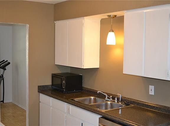 2nd image of 236 Woodgrove Dr