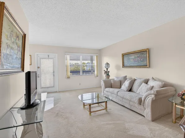3044 Lincoln #C, Boca Raton, FL 33434