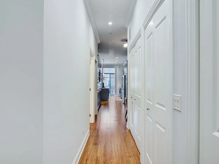 Ashland Place — Photo 24